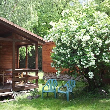 Les Chalets Quazemi A Casteil エクステリア 写真