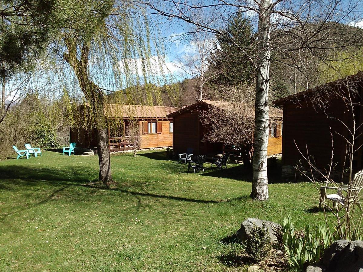 Les Chalets Quazemi A Casteil エクステリア 写真