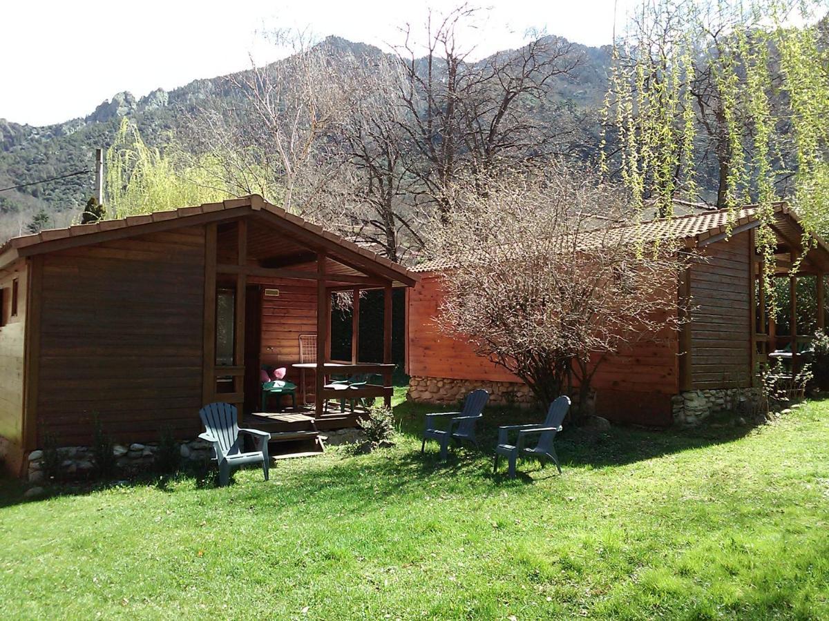 Les Chalets Quazemi A Casteil エクステリア 写真